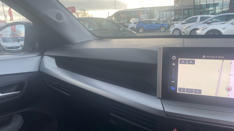 Vauxhall Frontera 83kW GS 44kWh 5dr Auto Electric Estate